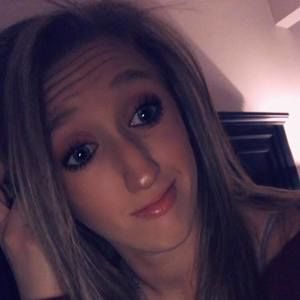 Meet your Posher, Savannah